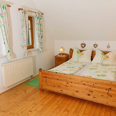 Dorfhof Bauer Apartment Регенсбург Екстериор снимка