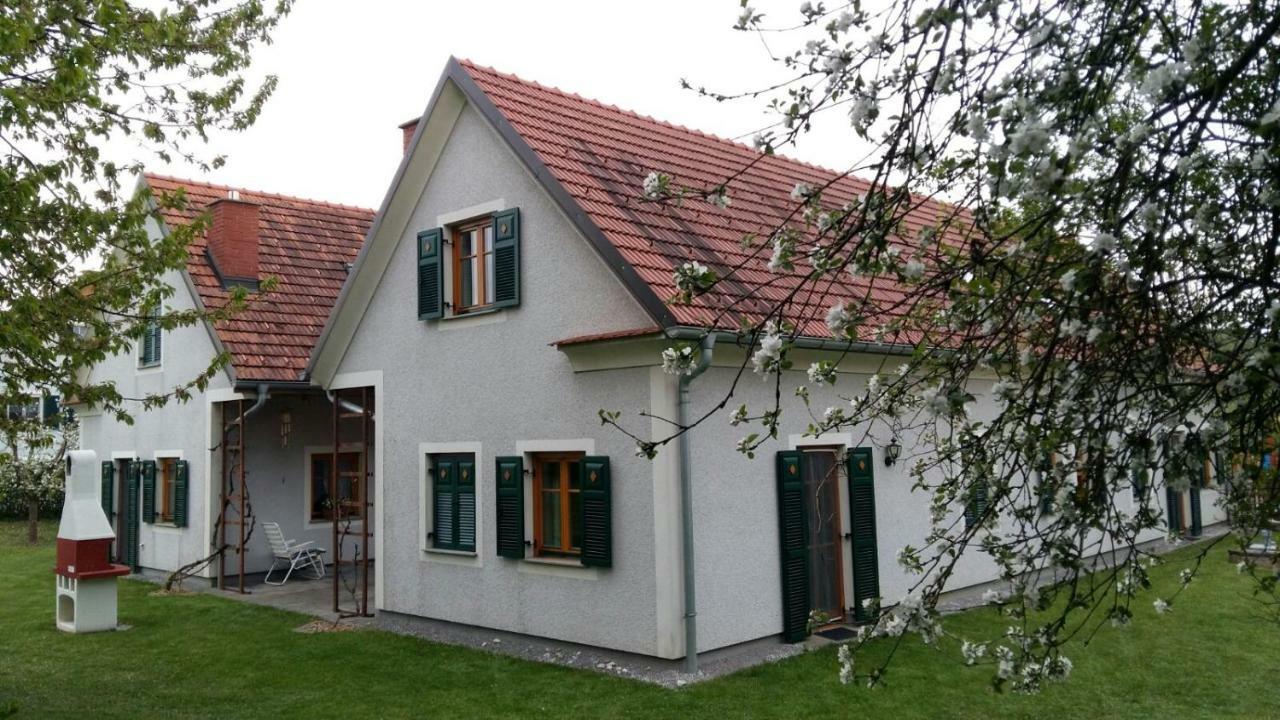Dorfhof Bauer Apartment Регенсбург Екстериор снимка
